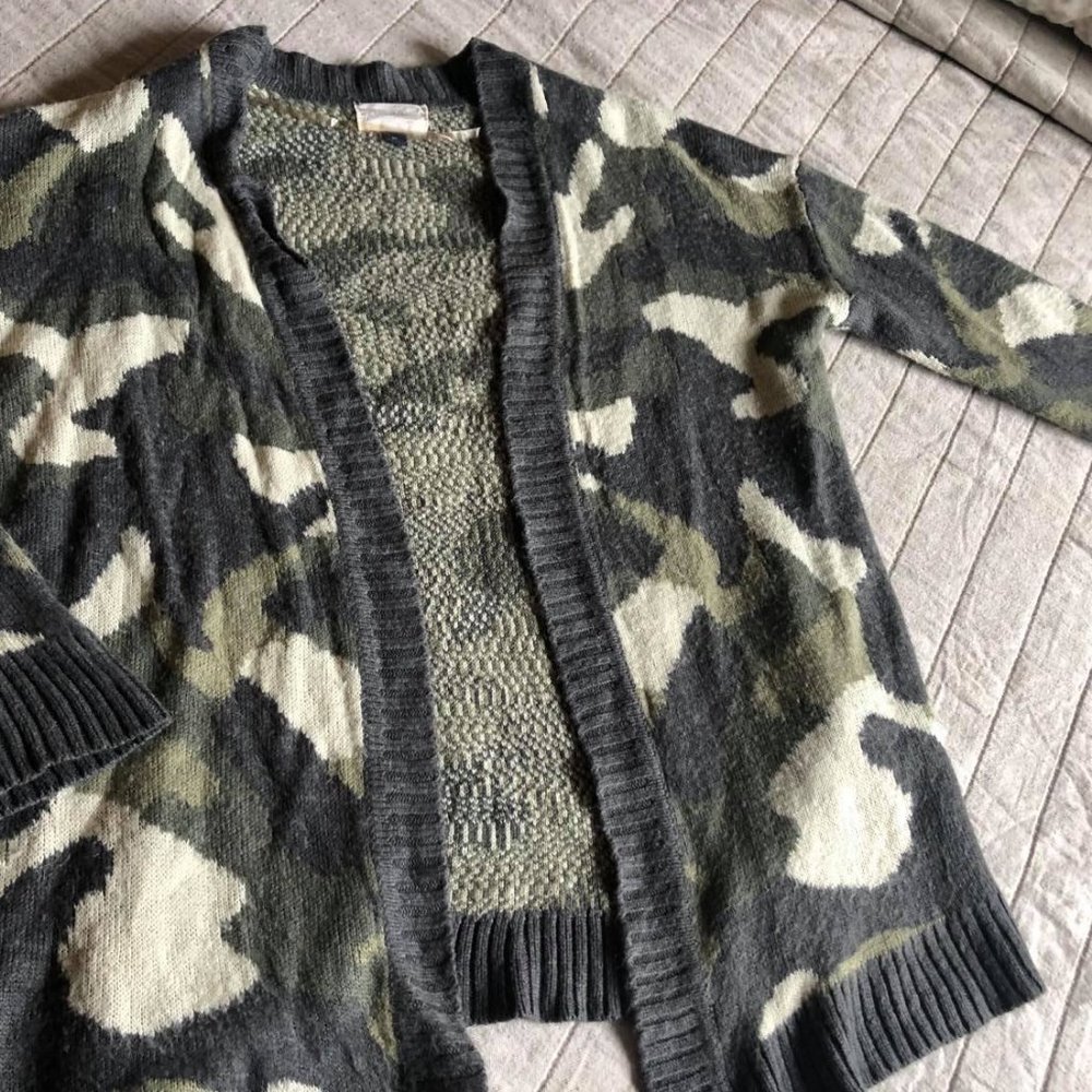 Women's Camo Cardigan  | Universal Threads | Size XS